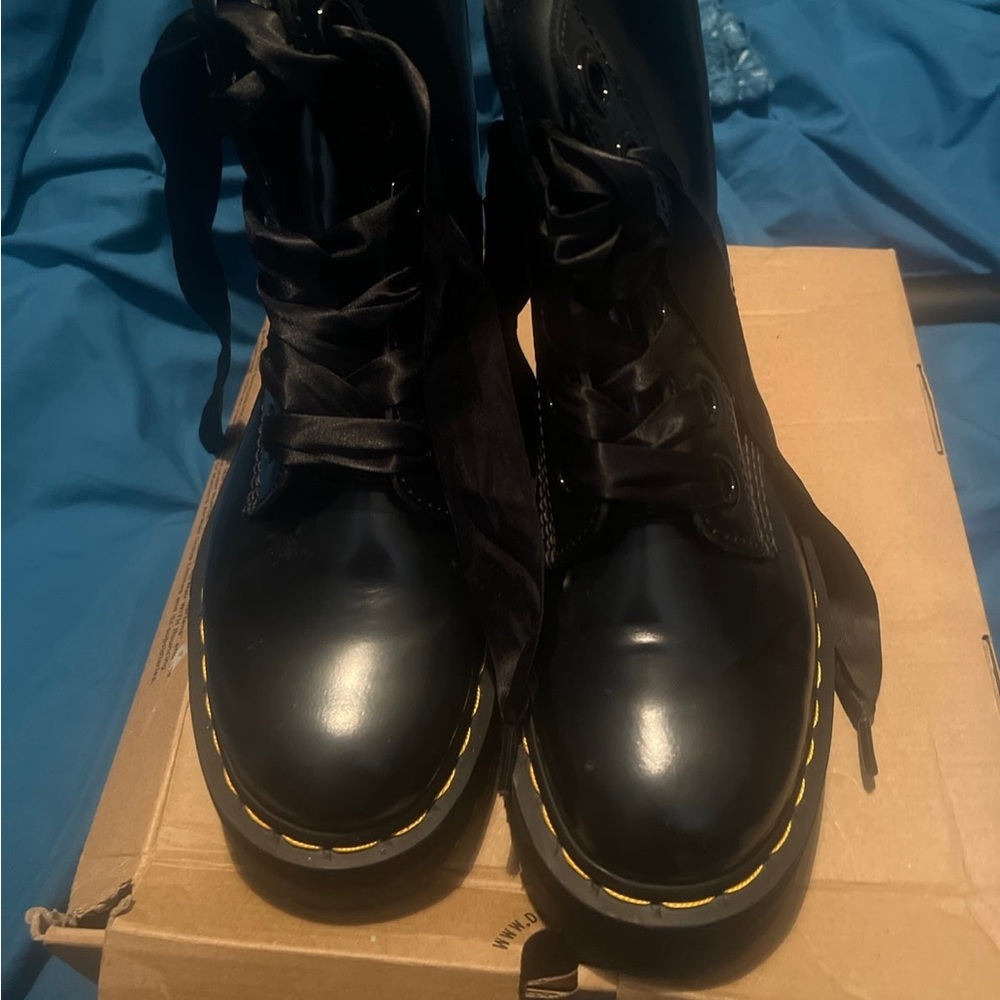 Molly platform dr martens